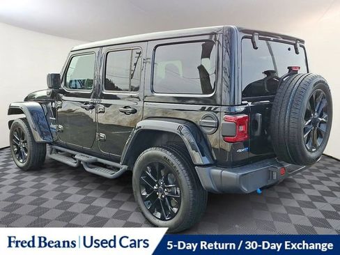 Used 2024 Jeep Wrangler Unlimited Sahara image 4