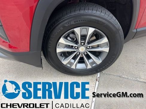 Used 2025 Chevrolet Equinox LT w/ Convenience Package II FWD image 6