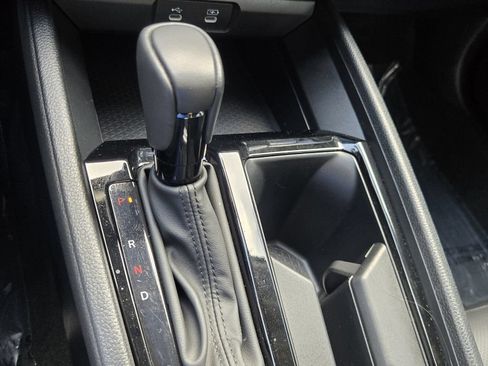 Used 2023 Honda Accord EX-L image 19