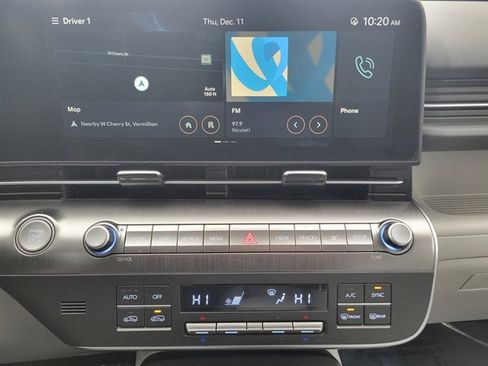 Used 2025 Hyundai Kona SEL image 14