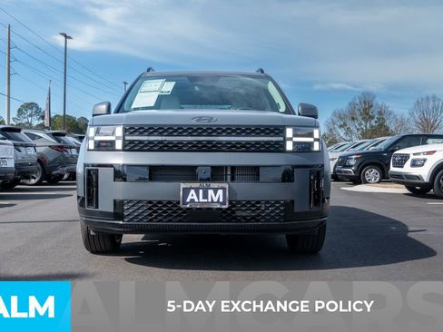 Used 2024 Hyundai Santa Fe Calligraphy image 3