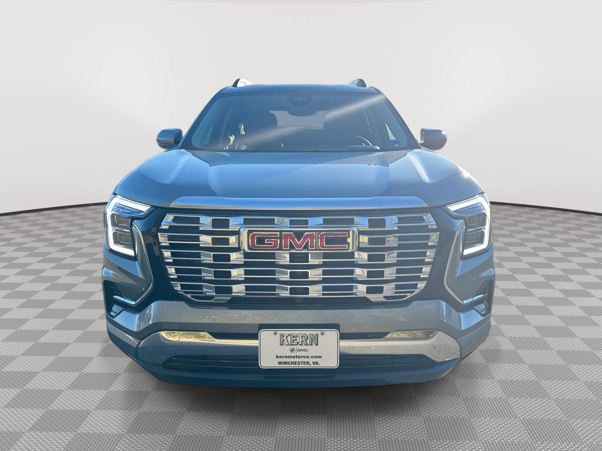 New 2027 GMC Terrain Denali AWD/4WD image 3