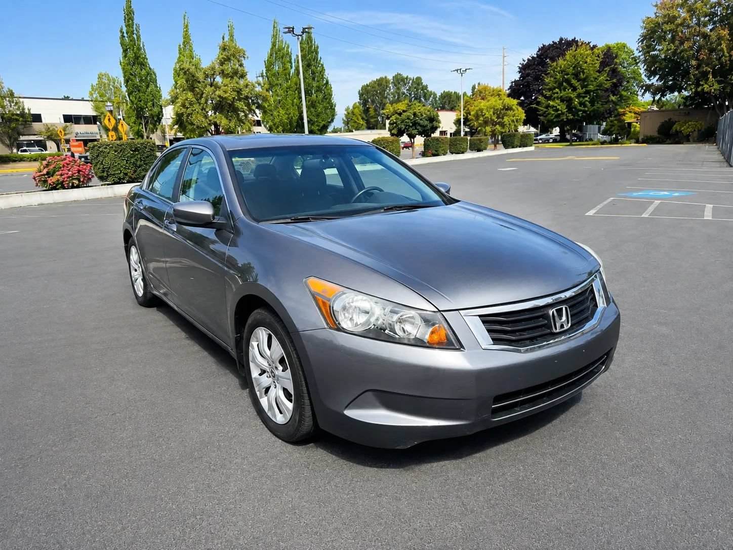 Used 2010 Honda Accord EX-L image 7