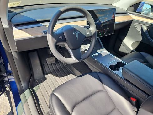 Used 2023 Tesla Model Y Long Range AWD/4WD image 13