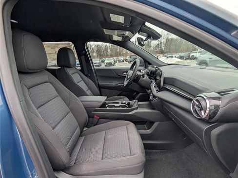 New 2026 Chevrolet Equinox LT w/ Safety and Technology Package image 6