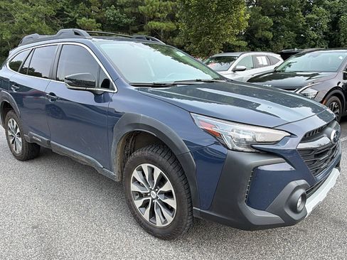 Used 2024 Subaru Outback Limited AWD/4WD image 5