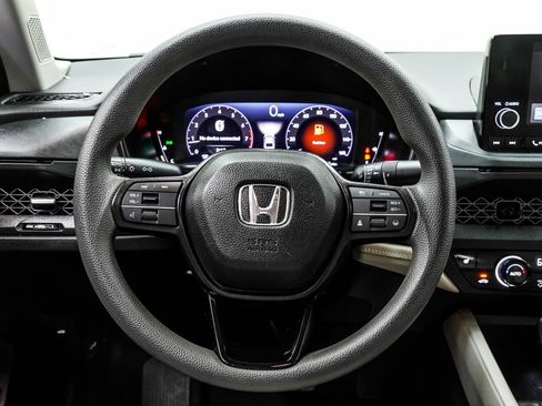 Used 2023 Honda Accord EX image 23
