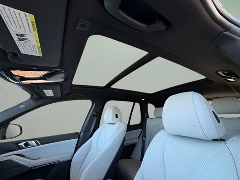 Used 2023 BMW X5 sDrive40i w/ Premium Package image 21