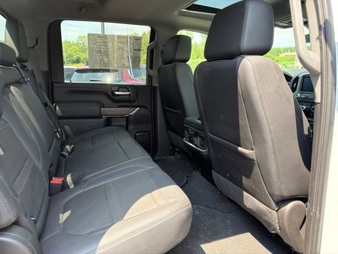 Used 2023 GMC Sierra 2500 Denali w/ Denali Ultimate Package AWD/4WD image 14