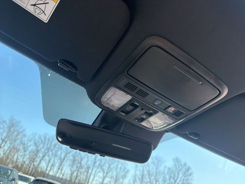 Used 2023 Honda Passport Elite image 14