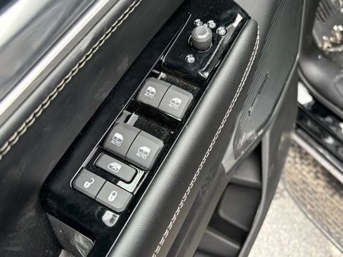 New 2026 Jeep Grand Wagoneer L Limited image 13