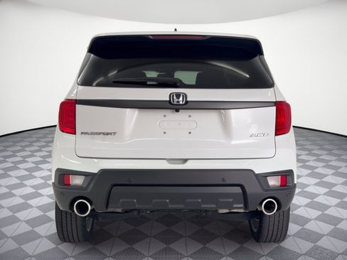 Used 2023 Honda Passport EX-L image 11