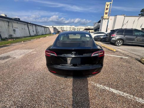 Used 2023 Tesla Model 3 Standard Range RWD image 3