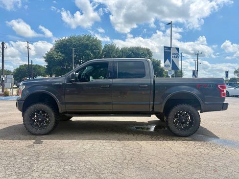 Used 2019 Ford F150 XLT w/ Equipment Group 302A Luxury AWD/4WD image 6