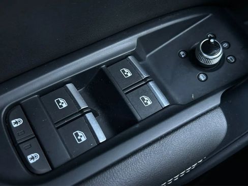 Used 2021 Audi Q5 2.0T Premium Plus AWD/4WD image 40