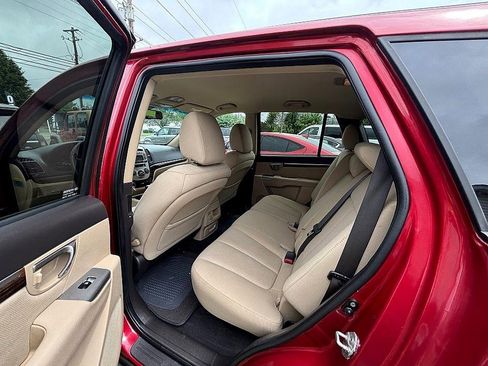 Used 2010 Hyundai Santa Fe GLS w/ Summer Event Pkg 21 image 8