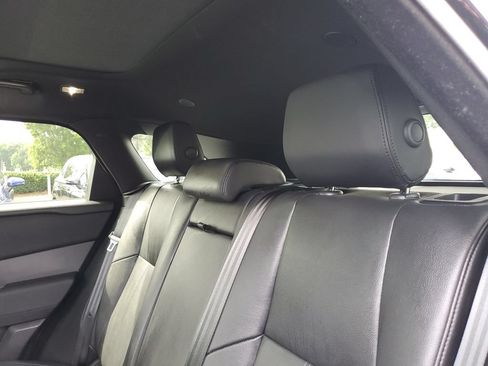 Used 2025 Land Rover Range Rover Velar Dynamic SE AWD/4WD image 11