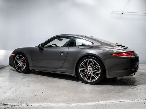 Used 2015 Porsche 911 Carrera 4S AWD/4WD image 2