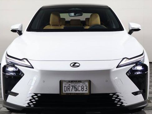 Certified 2026 Lexus ES 350e w/ Convenience Package FWD image 2