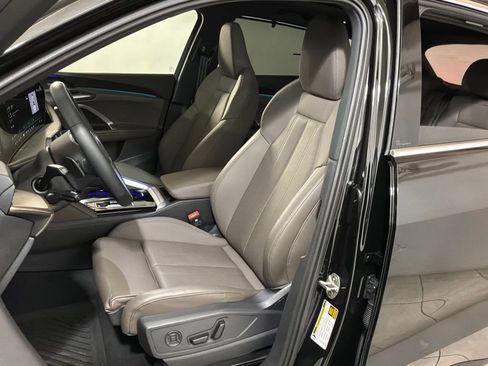 Certified 2025 Audi Q5 Premium Plus w/ Premium Plus image 7