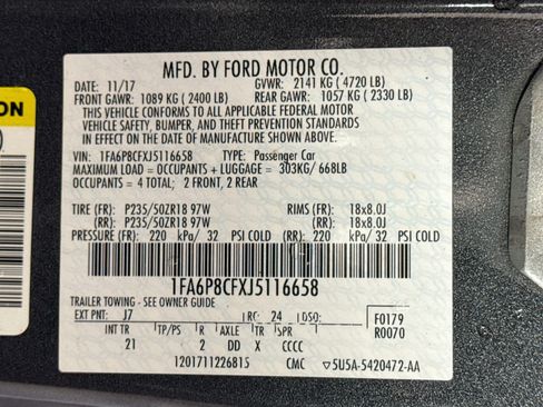 Used 2018 Ford Mustang GT w/ Equipment Group 301A RWD image 38