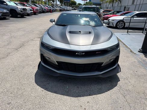 Used 2023 Chevrolet Camaro SS RWD image 2