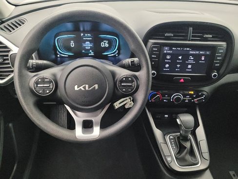 Used 2024 Kia Soul LX w/ Option Group 015 image 22