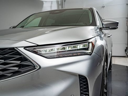 Certified 2026 Acura MDX SH-AWD w/ Technology Package image 13