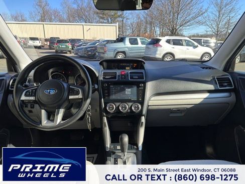 Used 2017 Subaru Forester 2.5i Premium w/ All-Weather Package image 18