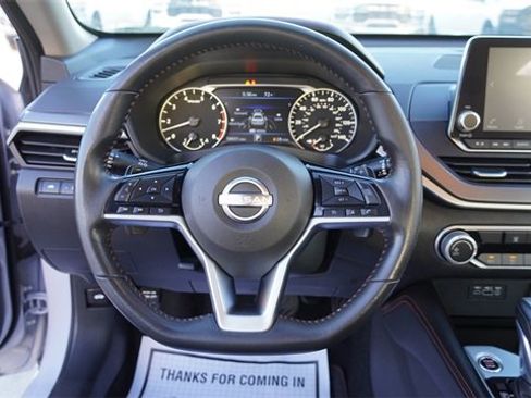 Used 2024 Nissan Altima 2.5 SR image 27