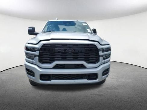 Used 2026 RAM 2500 Big Horn AWD/4WD image 2