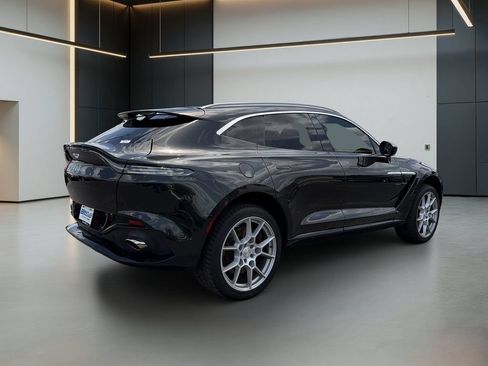 Used 2021 Aston Martin DBX AWD/4WD image 6