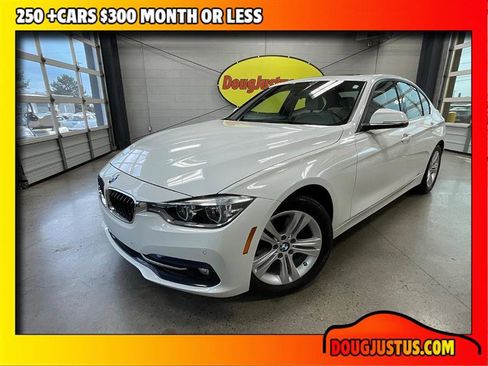 Used 2017 BMW 330i Sedan image 1