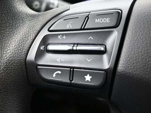 Used 2023 Hyundai Kona SE w/ Cargo Package image 24