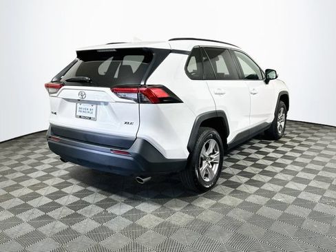 Certified 2025 Toyota RAV4 XLE FWD image 8