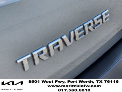 Used 2023 Chevrolet Traverse LS FWD image 11
