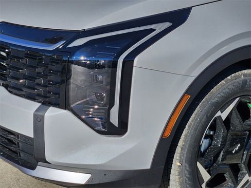 New 2026 Kia Sportage EX image 6