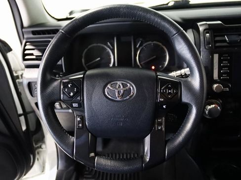 Used 2023 Toyota 4Runner TRD Off-Road image 40