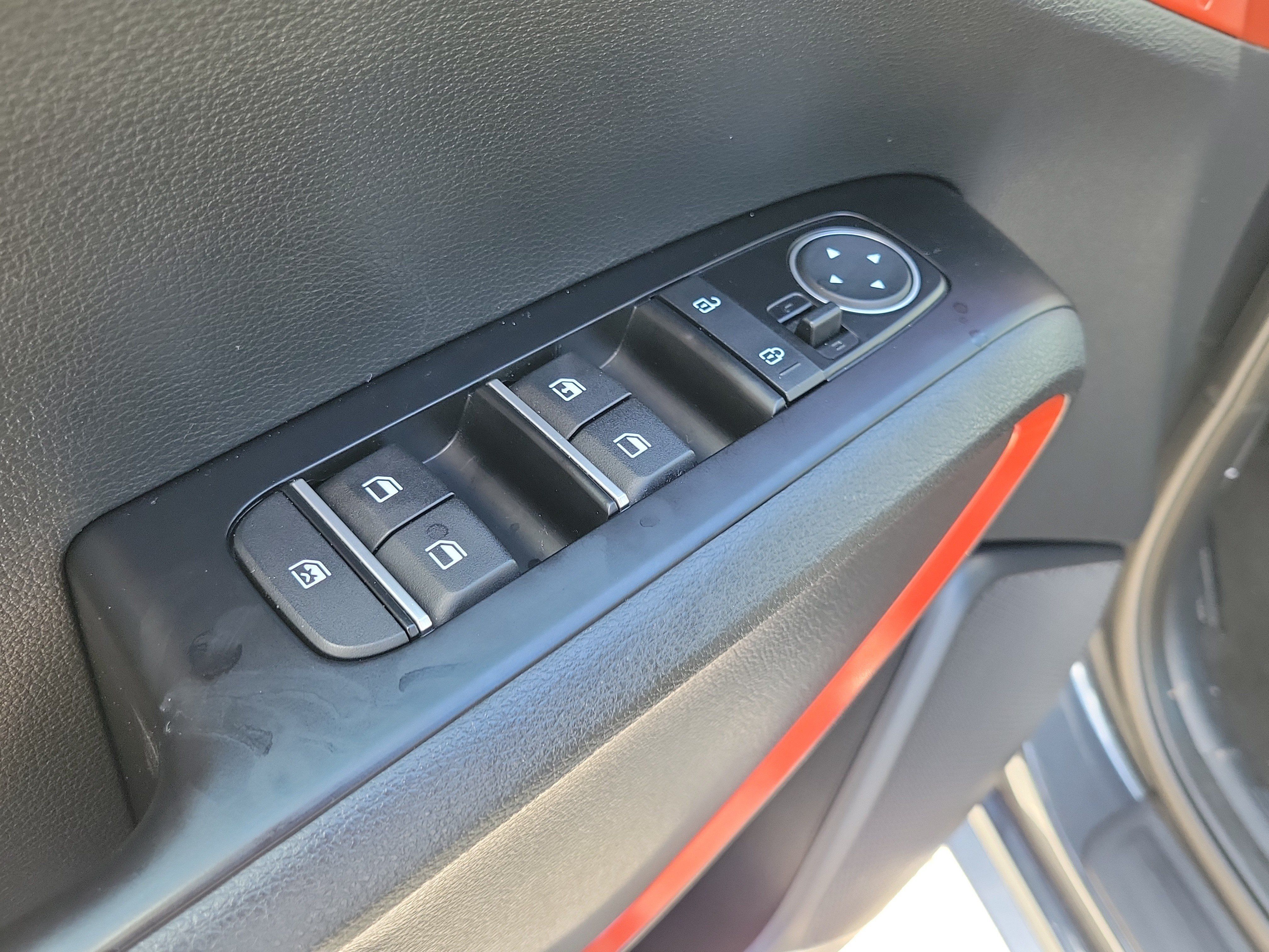 Used 2023 Kia Soul GT-Line FWD image 19