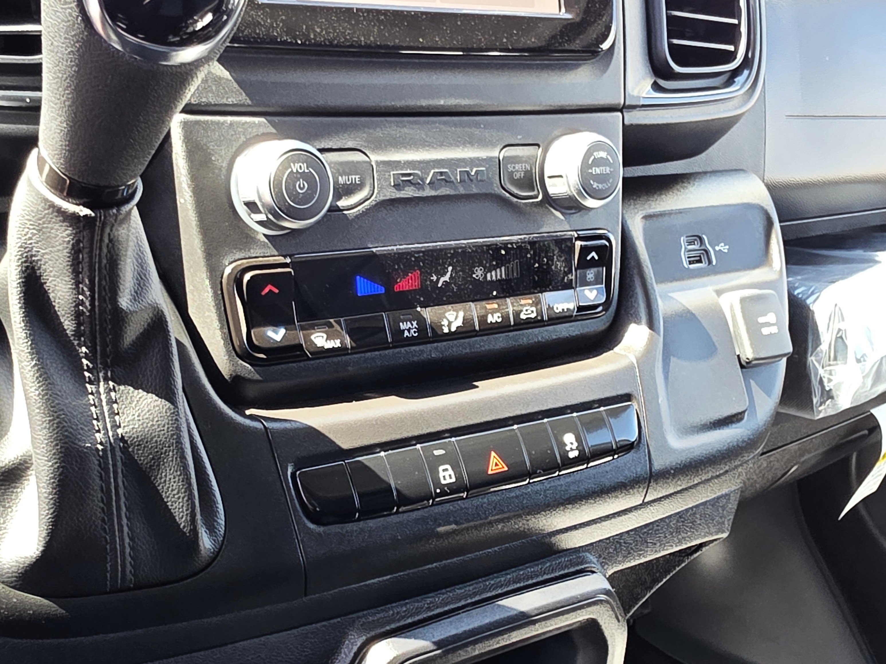 New 2027 RAM ProMaster 2500 FWD image 18