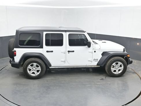 Used 2019 Jeep Wrangler Unlimited Sport S AWD/4WD image 38