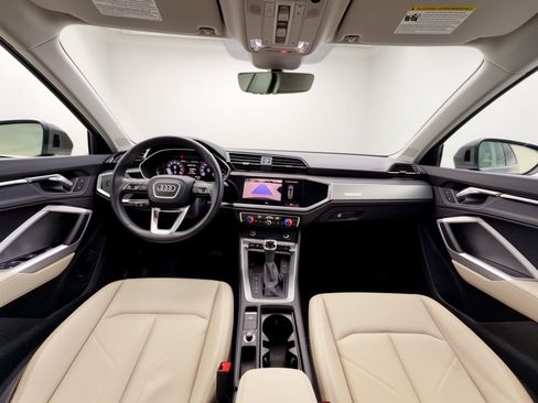 Certified 2024 Audi Q3 2.0T Premium AWD/4WD image 17
