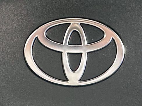 Certified 2025 Toyota bZ4X FWD image 23