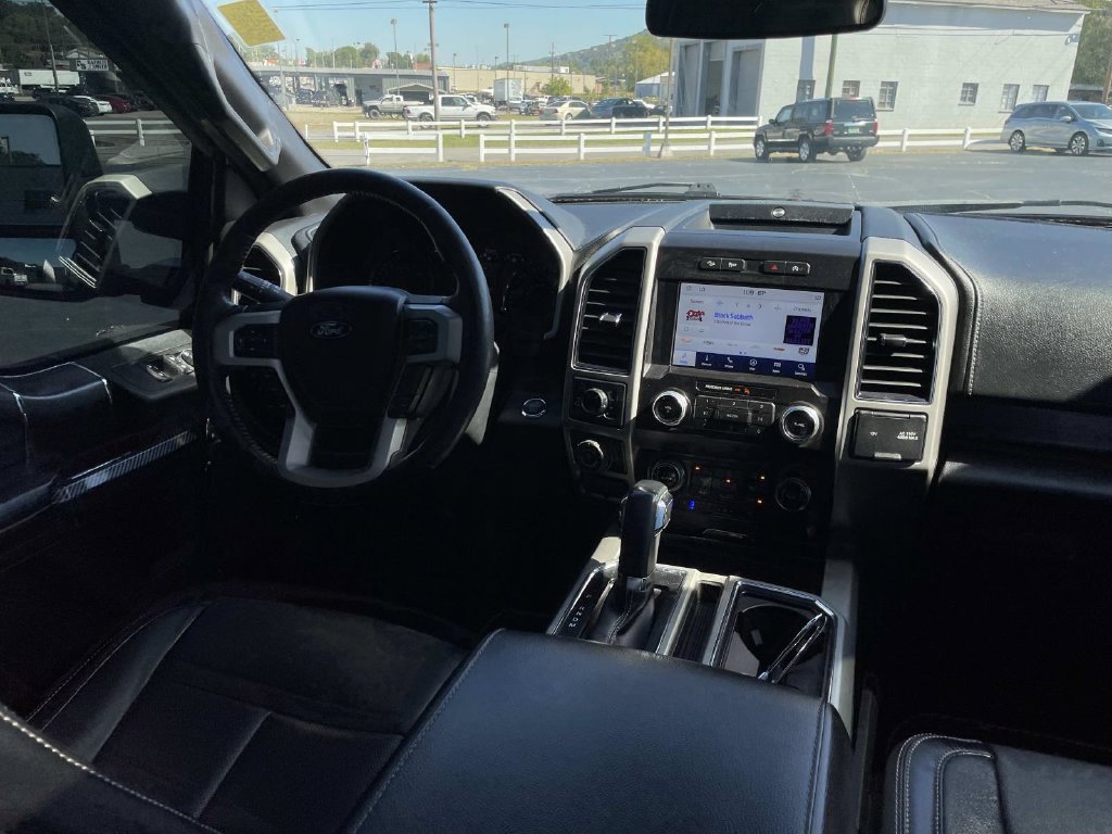 Used 2019 Ford F150 Lariat w/ Equipment Group 502A Luxury AWD/4WD image 29