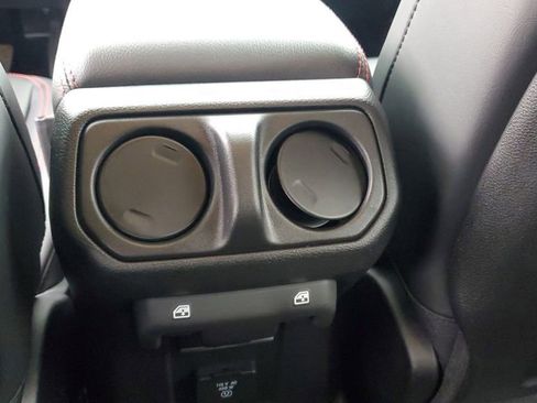 New 2025 Jeep Gladiator Rubicon image 10