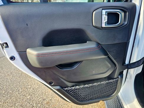 Used 2021 Jeep Gladiator Rubicon image 30