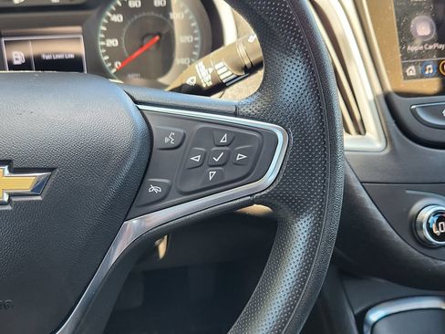 Used 2024 Chevrolet Malibu LT FWD image 18