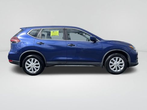 Used 2018 Nissan Rogue S image 7