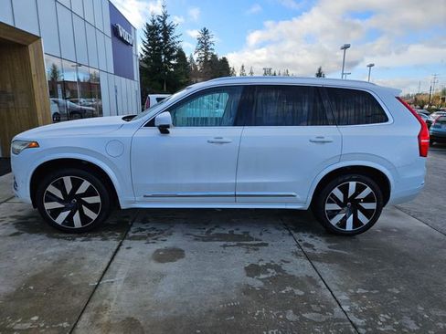 Certified 2023 Volvo XC90 T8 Ultimate image 8