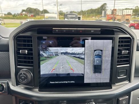 Used 2022 Ford F150 Limited image 19